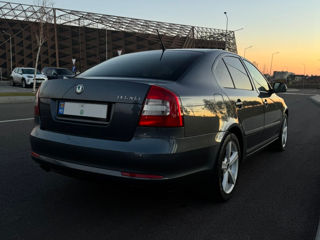 Skoda Octavia foto 7