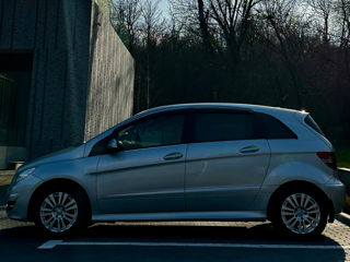 Mercedes B-Class foto 6