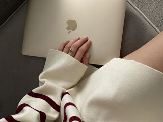 MacBook Air 13 M3 foto 2