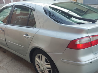 Renault Laguna foto 4