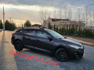 Renault Megane foto 2