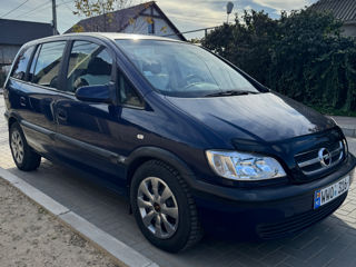 Opel Zafira foto 3