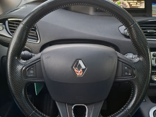 Renault Scenic foto 19