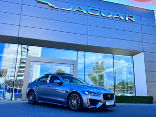 Jaguar XE foto 5