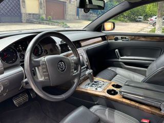 Volkswagen Phaeton foto 6