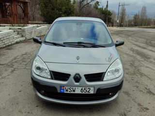 Renault Scenic foto 8