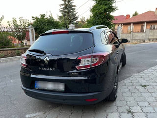 Renault Megane foto 2