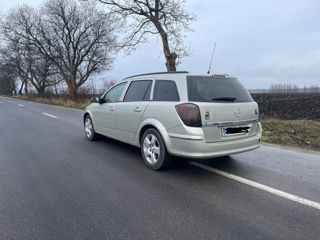 Opel Astra foto 6