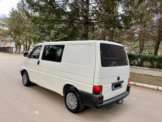 Volkswagen Transporter foto 2