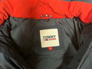 Scurta Tommy Hilfiger foto 2