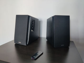 Edifier R1700BT / JBL Charge 5