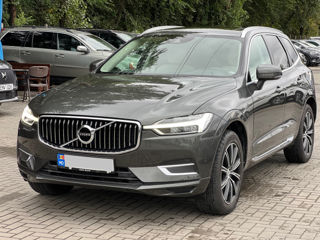 Volvo XC60 foto 1