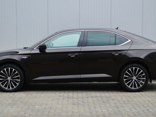 Skoda Superb foto 3