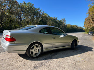 Mercedes CLK-Class foto 3