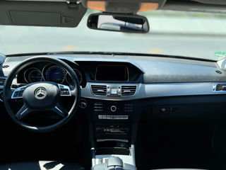 Mercedes E-Class foto 5