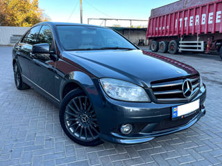 Mercedes C-Class