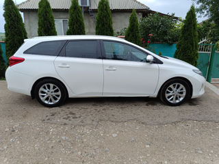 Toyota Auris foto 6