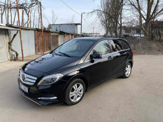 Mercedes B-Class foto 5