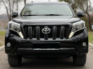 Toyota Land Cruiser Prado foto 8