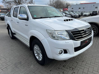 Toyota Hilux foto 2