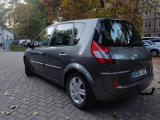 Renault Scenic foto 9