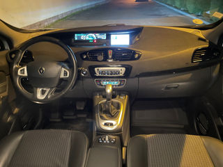 Renault Grand Scenic foto 6