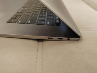 MacBook Pro (16-inch) Intel Core I7 512gb foto 7