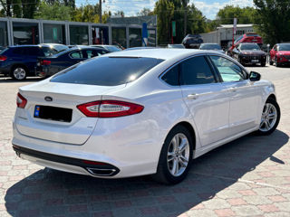 Ford Mondeo foto 4