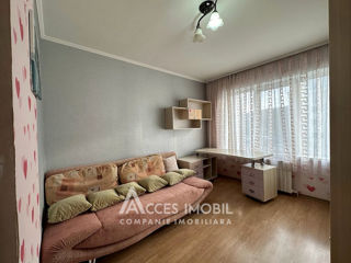 Apartament cu 4 camere, 87 m², Buiucani, Chișinău foto 3