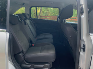 Ford C-Max foto 11