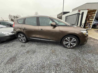 Renault Grand Scenic foto 9