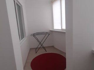 Apartament cu 2 camere, 70 m², Botanica, Chișinău foto 4