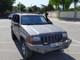 Jeep Grand Cherokee foto 5