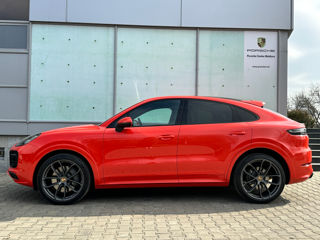 Porsche Cayenne Coupe foto 2