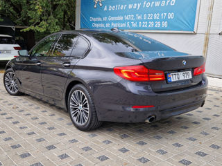 BMW 5 Series foto 5