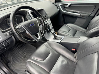 Volvo XC60 foto 8