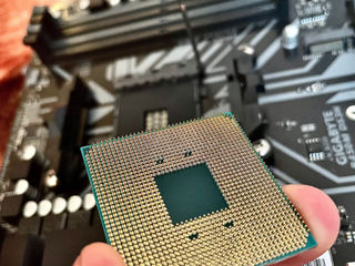 Ryzen 7 2700 foto 2