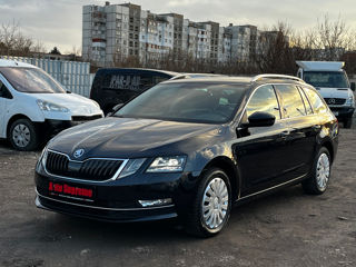 Skoda Octavia foto 3