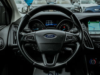 Ford Focus foto 8