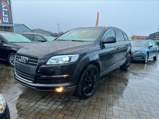 Audi Q7 4.2 foto 2