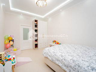 Apartament cu 3 camere, 104 m², Centru, Chișinău foto 13