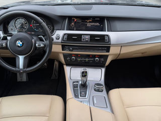 BMW 5 Series foto 5