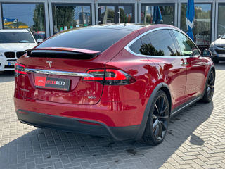 Tesla Model X foto 4