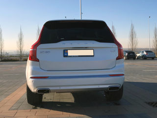 Volvo XC90 foto 4