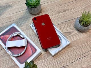 Vînd IPhone XR