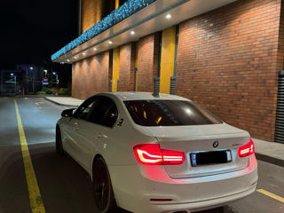 BMW 3 Series foto 6