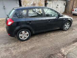 KIA Ceed foto 4