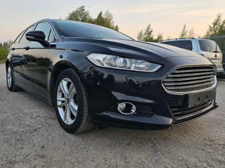 Ford Mondeo foto 1