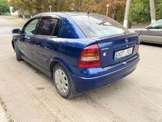 Opel Astra foto 6