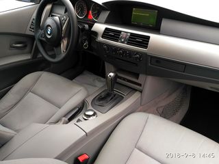 BMW 5 Series foto 7